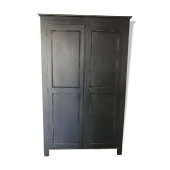 Armoire parisienne