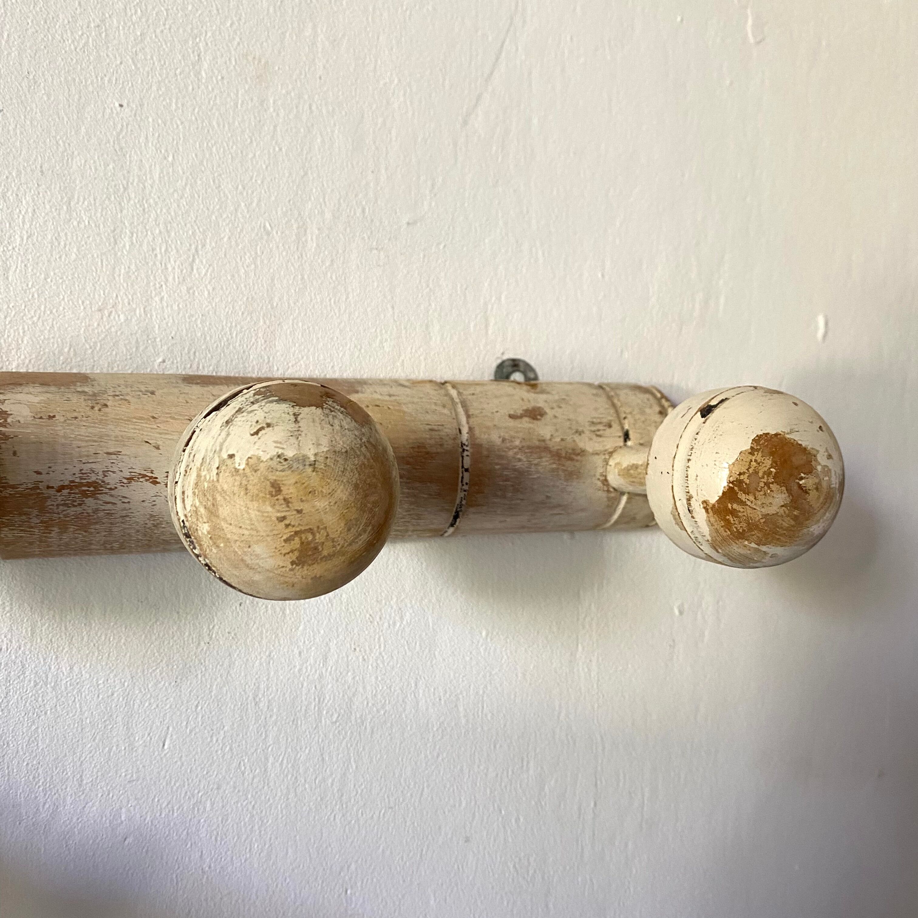 Old coat rack with 5 hooks