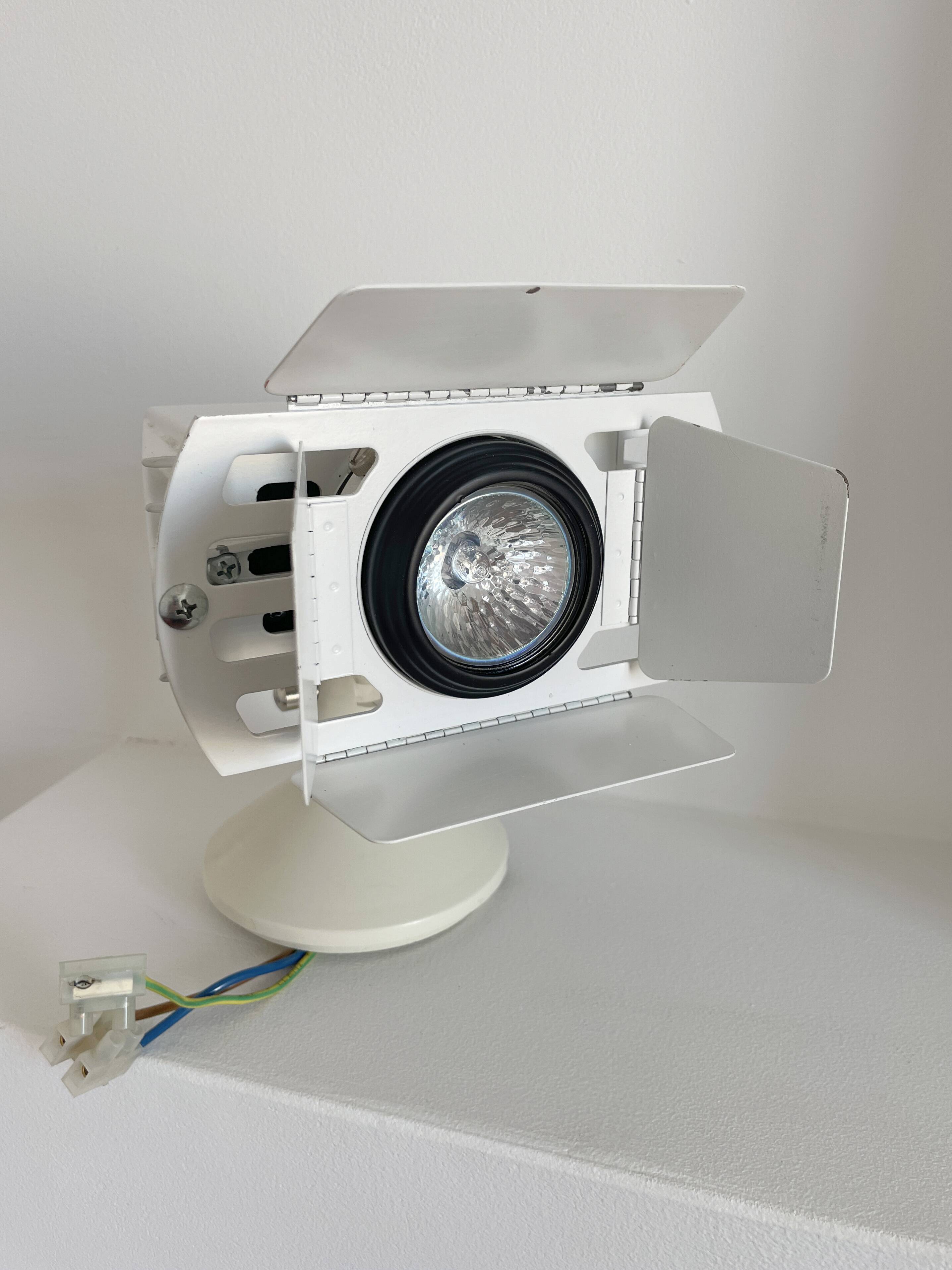 Targetti sankey wall spot light