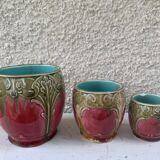 Ensemble de barbotines art nouveau composé d'un plat et de 3 pots collector