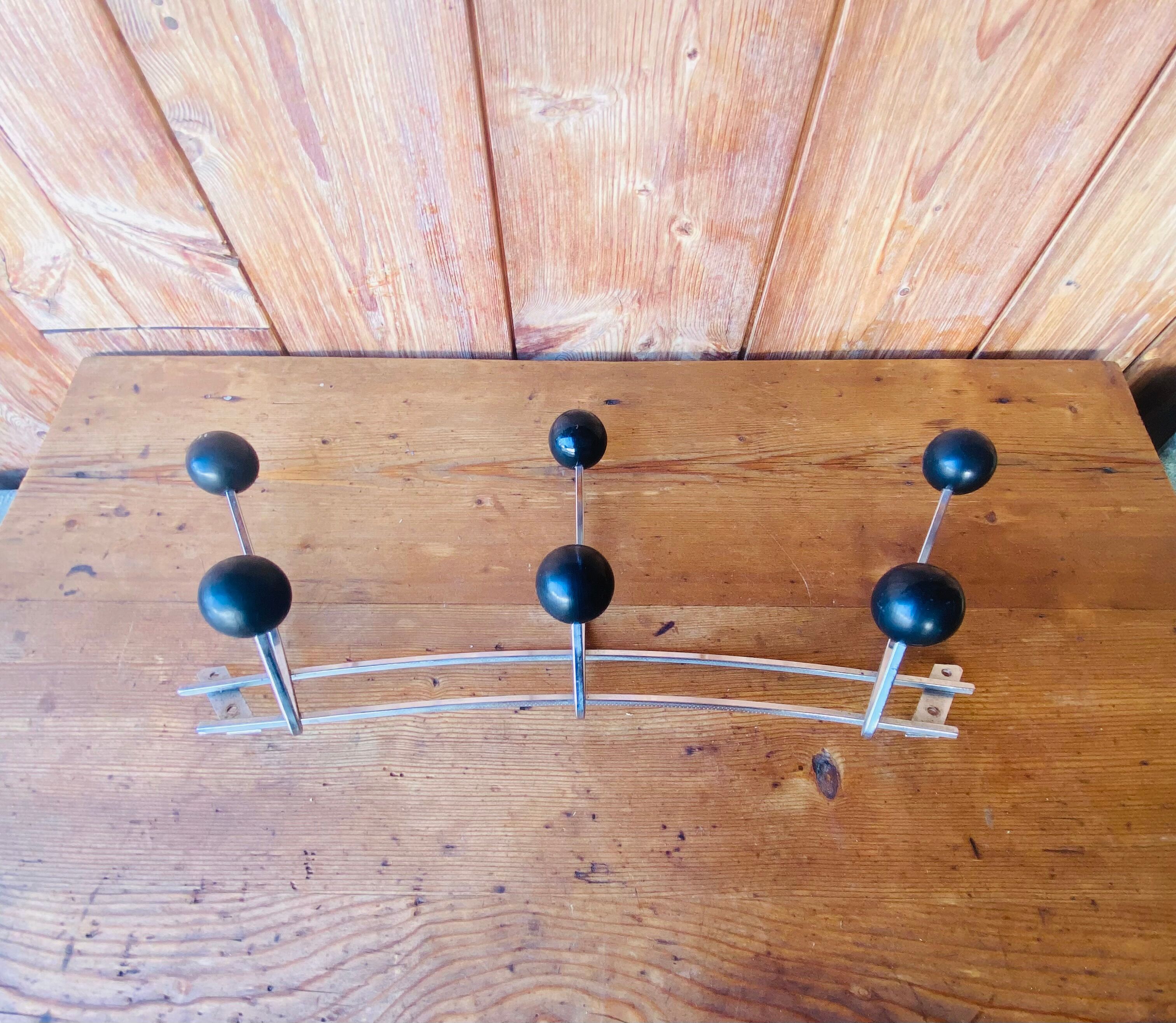 Vintage wall coat rack 60