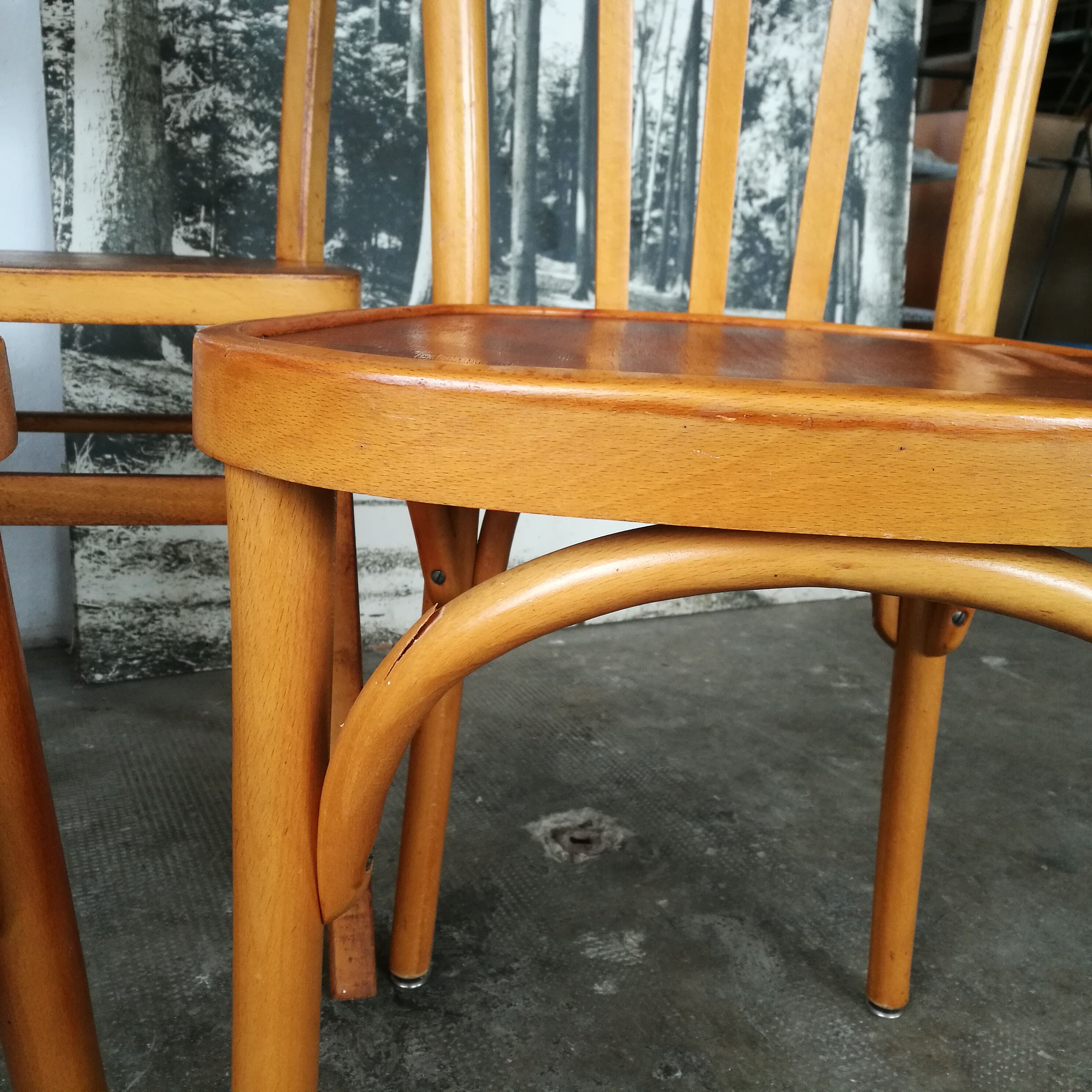 Set of 6 bistro chairs