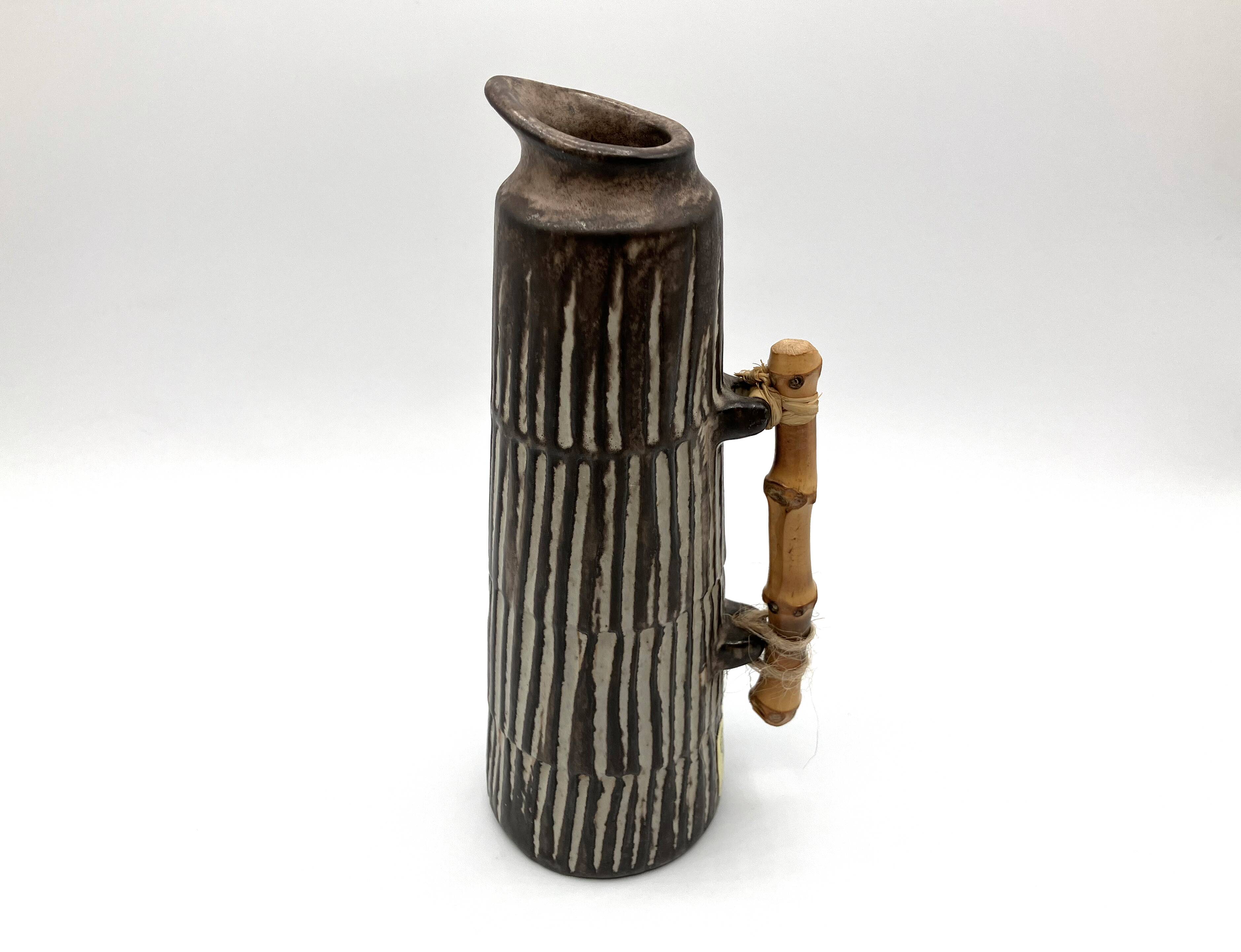 Vase pichet vintage en céramique et bambou • BR Keramik Danemark • 1960s
