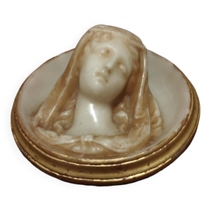 Portrait relief - epoque