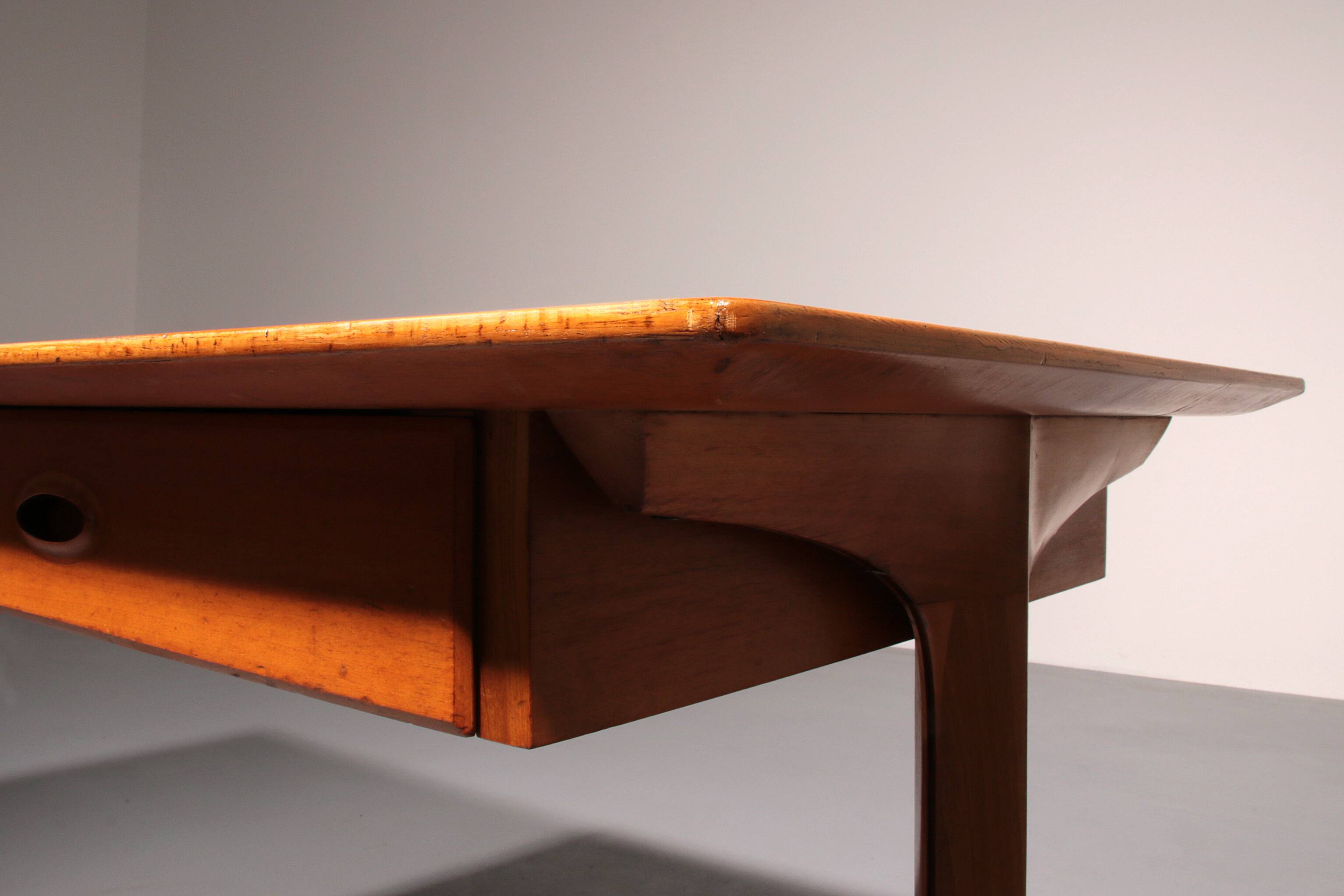 Italian Architect's Walnut desk, Gianfranco Frattini for Bernini 1950