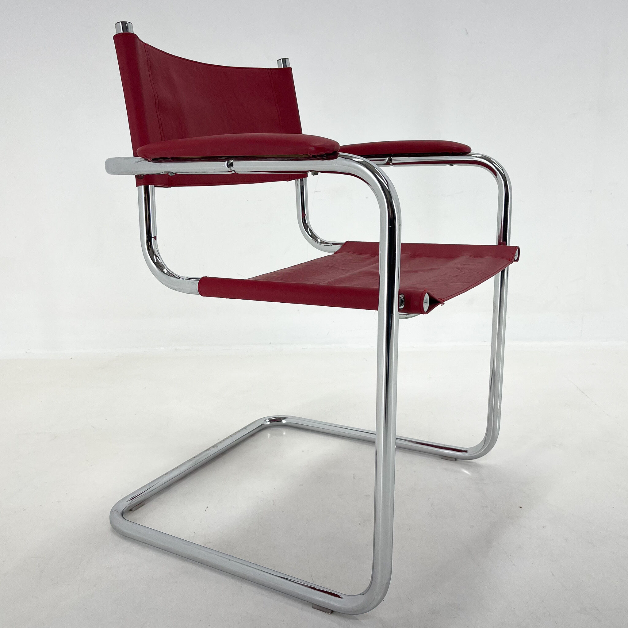 Mid-centrury chrome  tubular chair, 1970's
