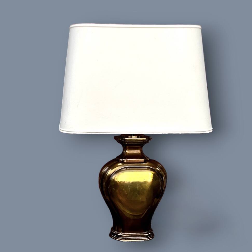 Large Deknudt lamp in varnished gold brass, 1970s.