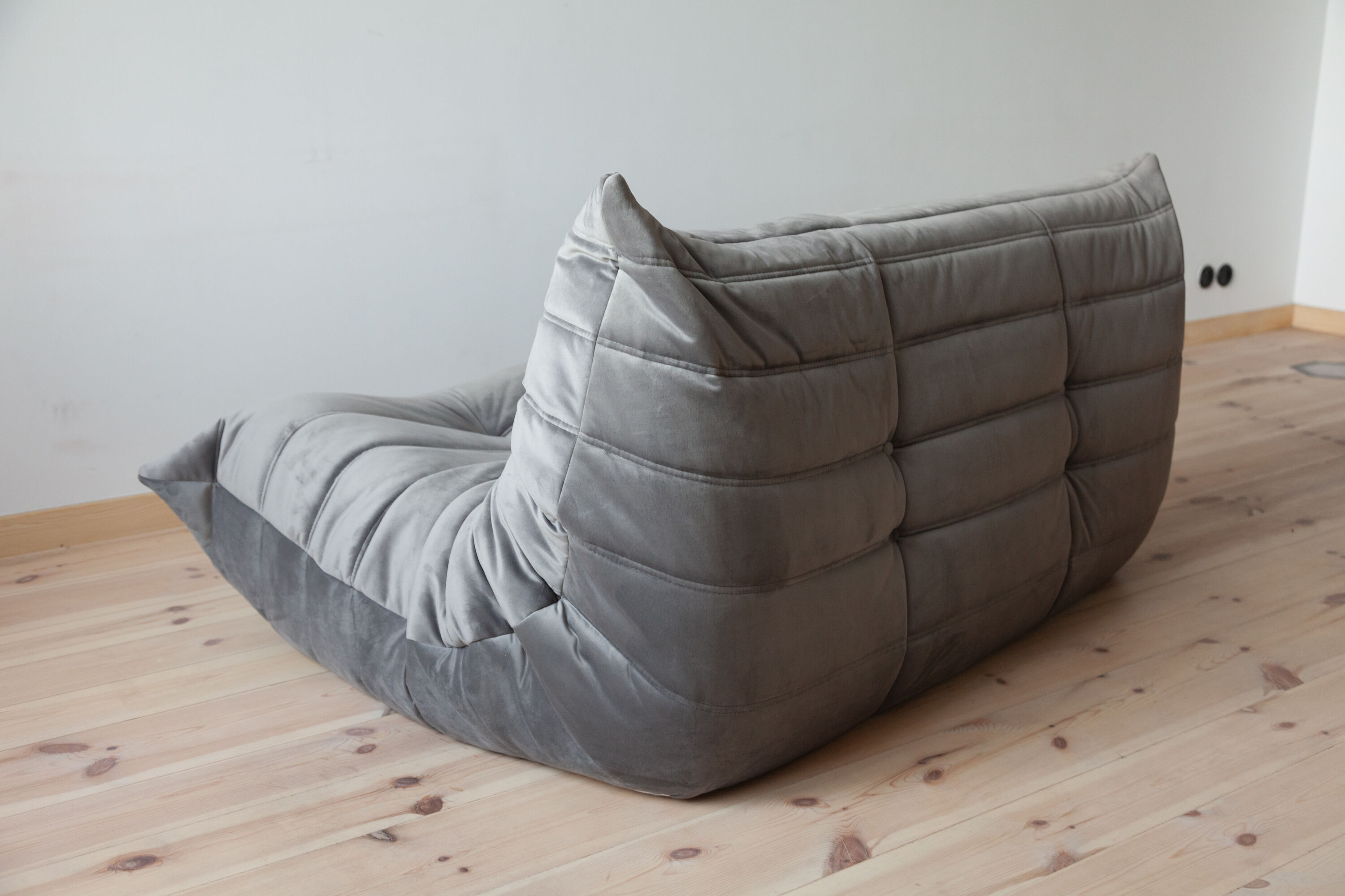 Togo sofa model designed by Michel Ducaroy 1973