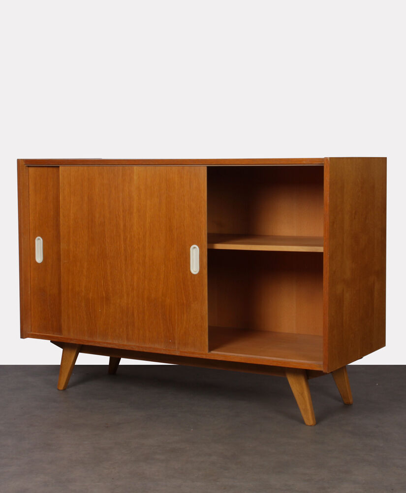 Dresser by Jiri Jiroutek for Interier Praha, model U-452, 1960