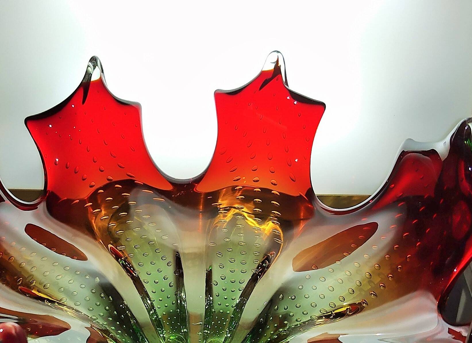 Centerpiece in bullicante glass from "biot"