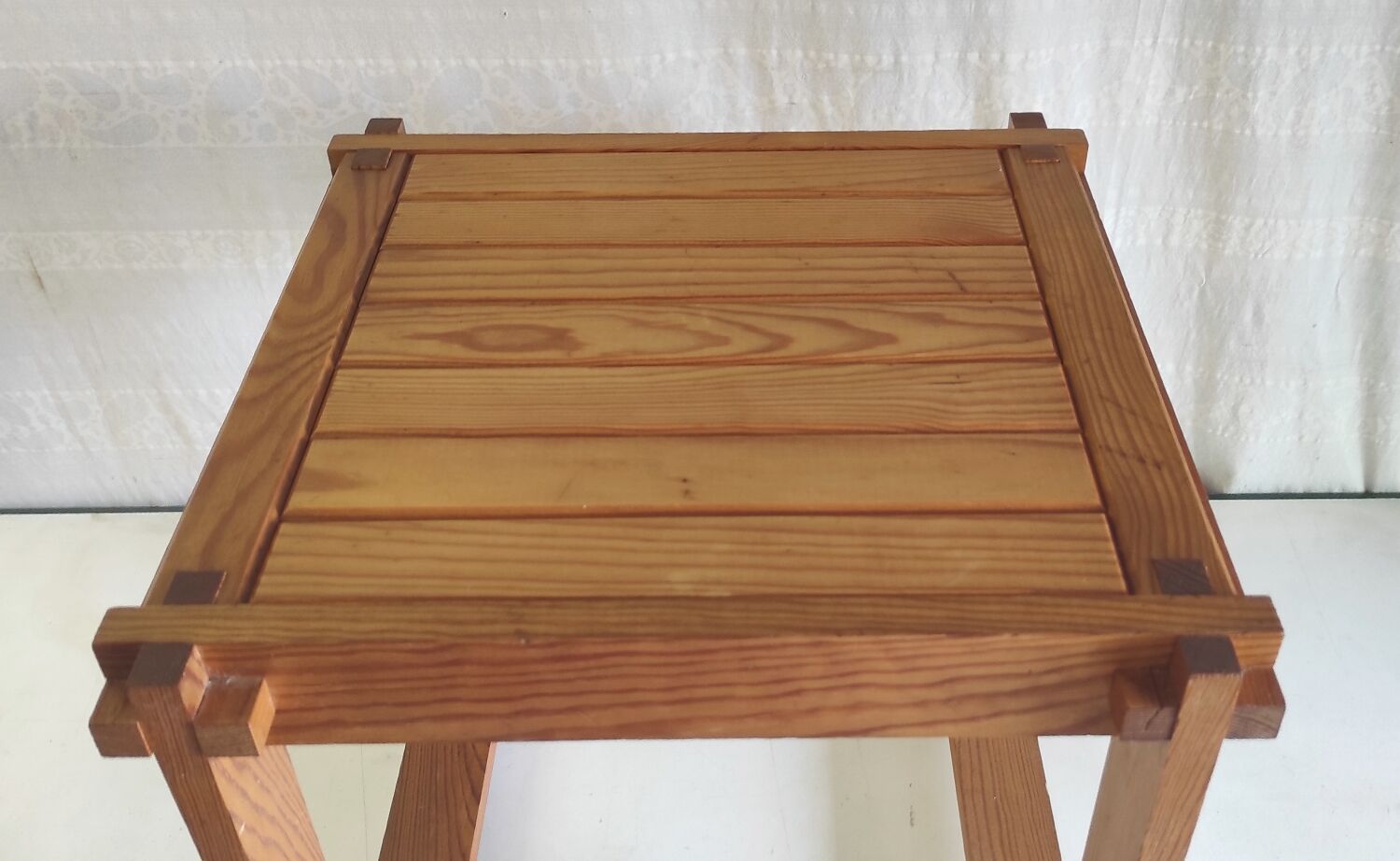 Solid wood side table - 70s