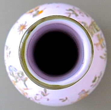 Earthenware gourd vase