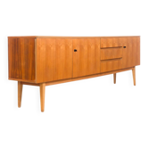 Grand buffet en noyer des années 60, fabricant Royal Sweden