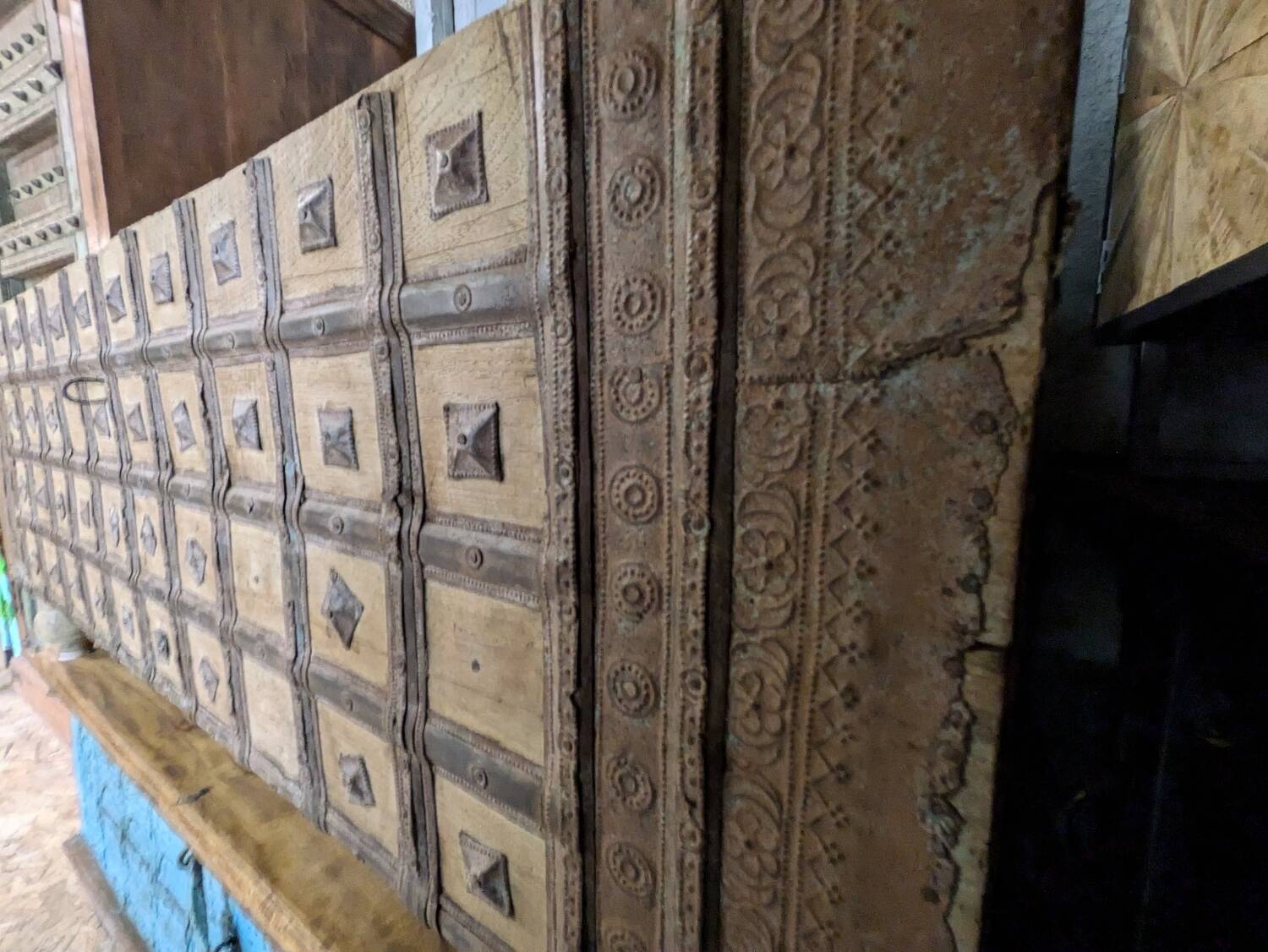 Authentic antique chest/trunk from Rajasthan, hammered metal and teak