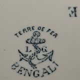 Léon Graves iron earth plates