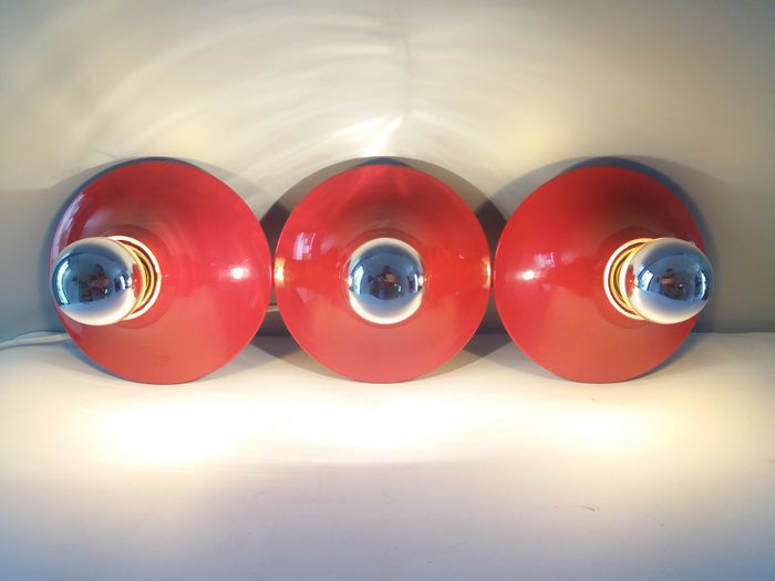 Three artemide "Teti" vico Magistretti sconces