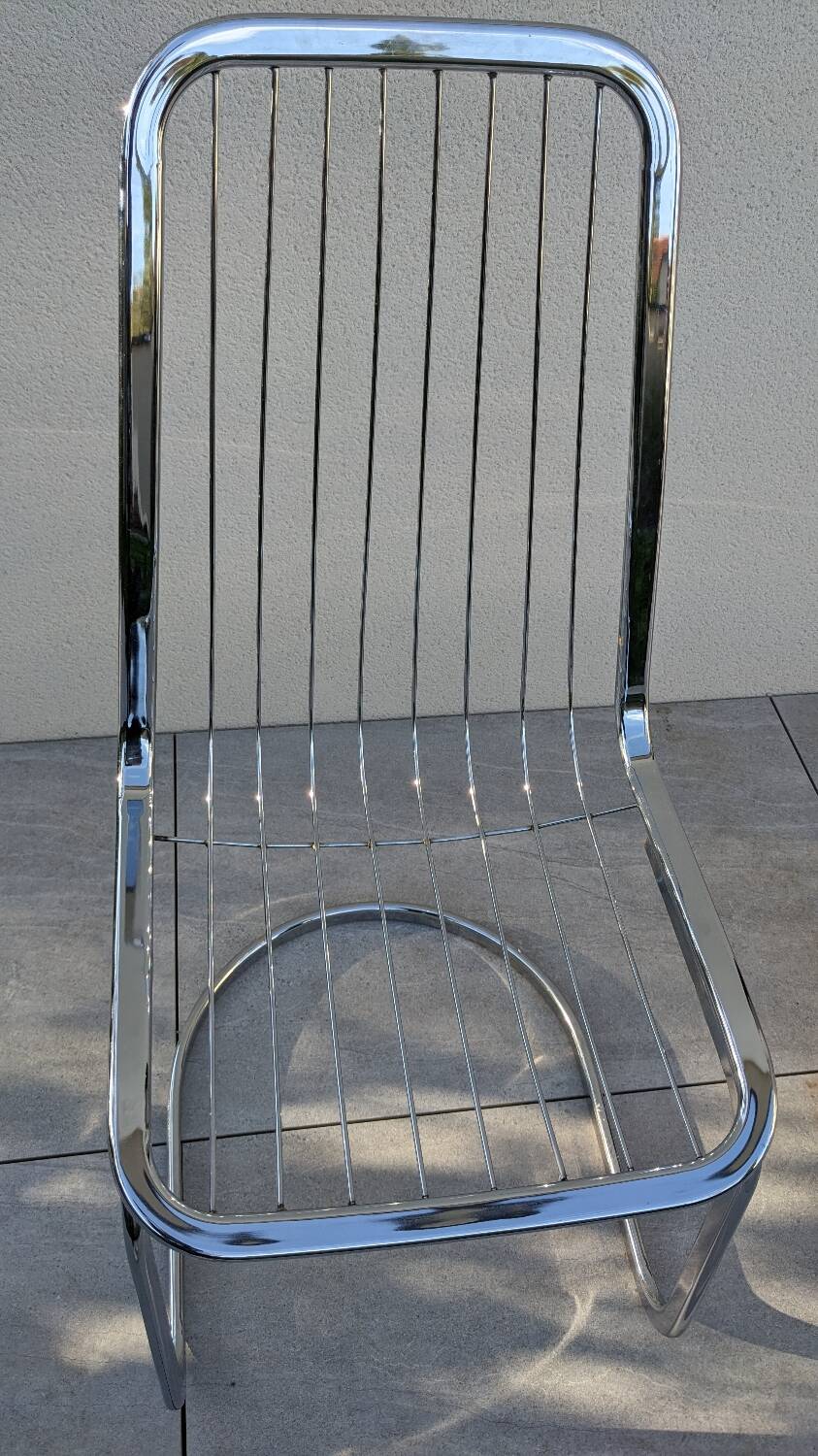 Set of 2 chrome metal chairs, Italian style from the 70s