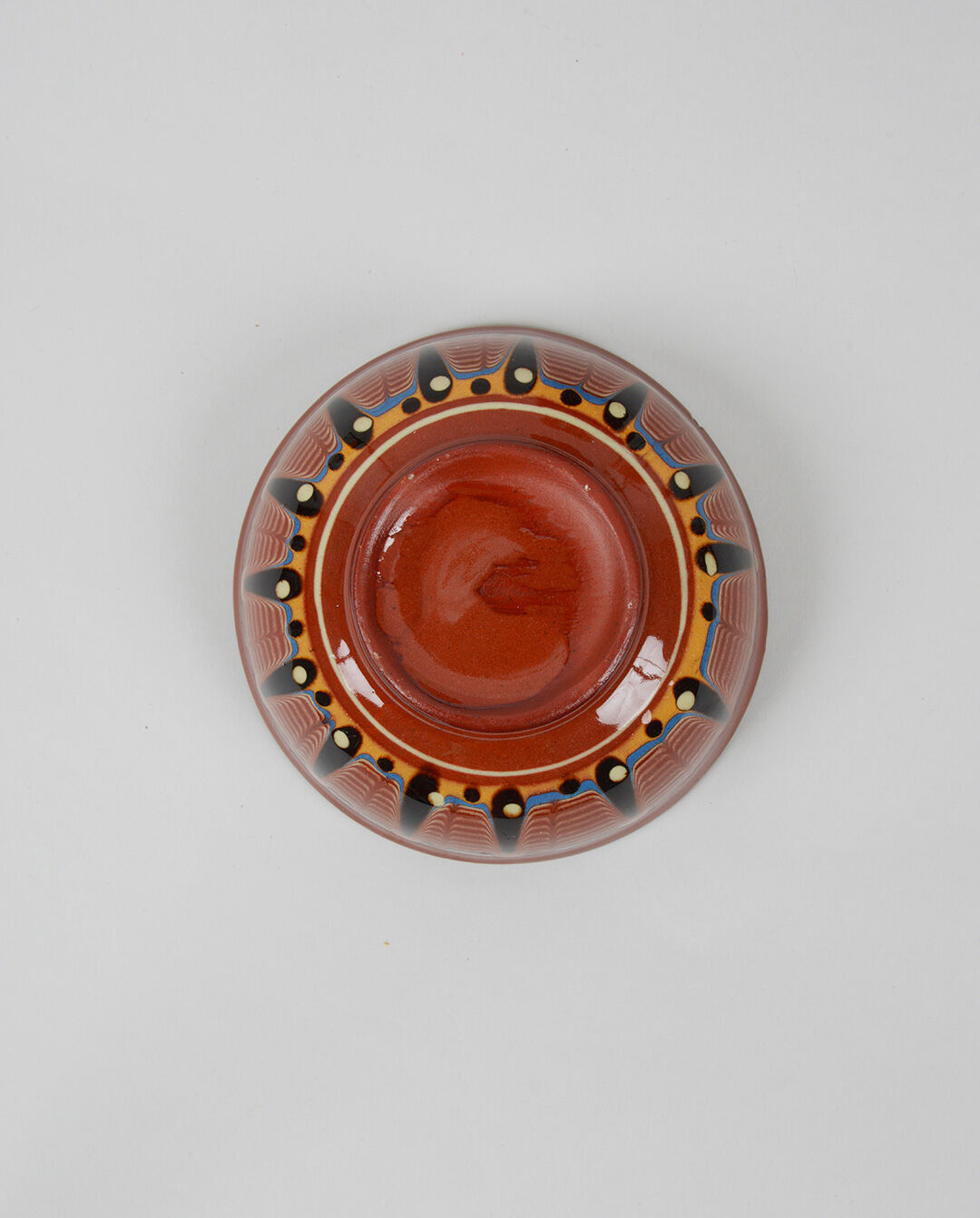 Enamelled ceramic bowls