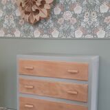 Vintage dresser revisited in grey and wood