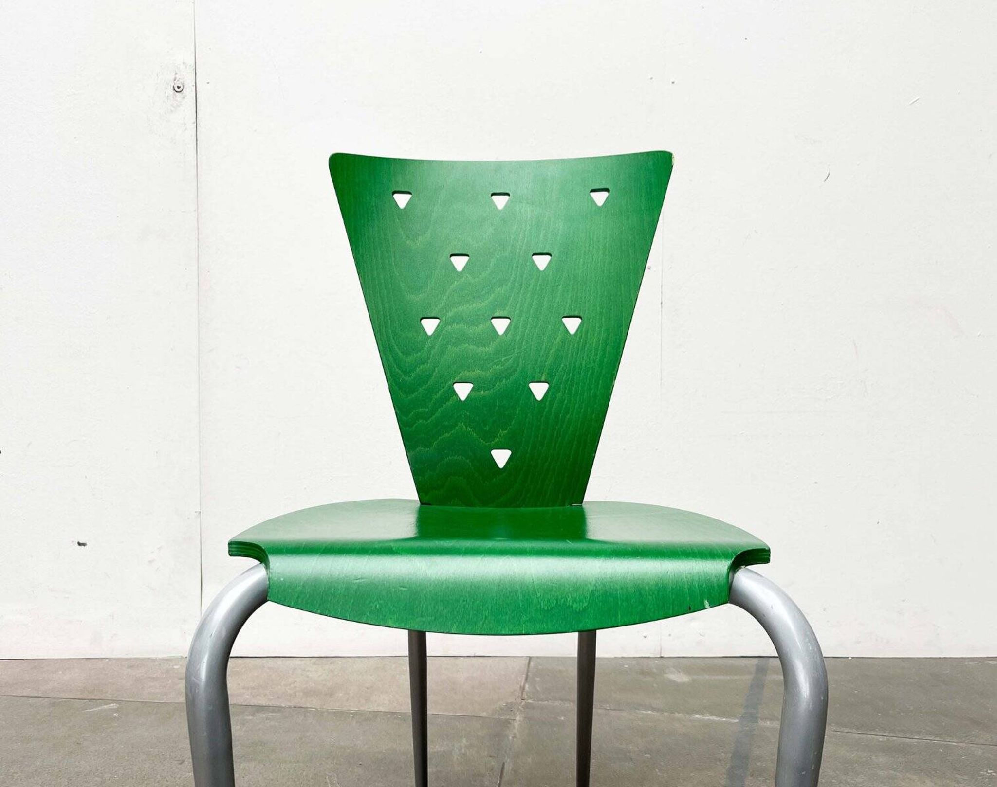 Chaise postmoderne italienne verte, années 1980