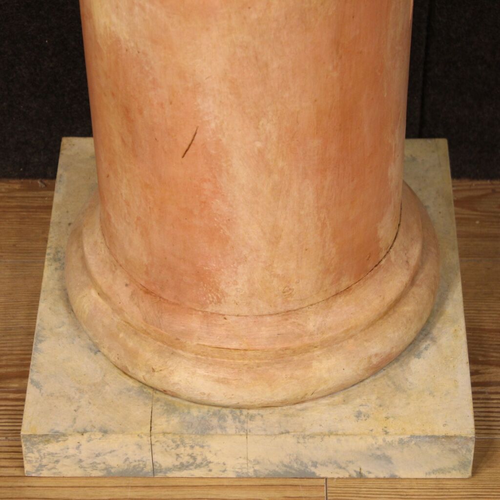Pair of french columns in lacquered wood