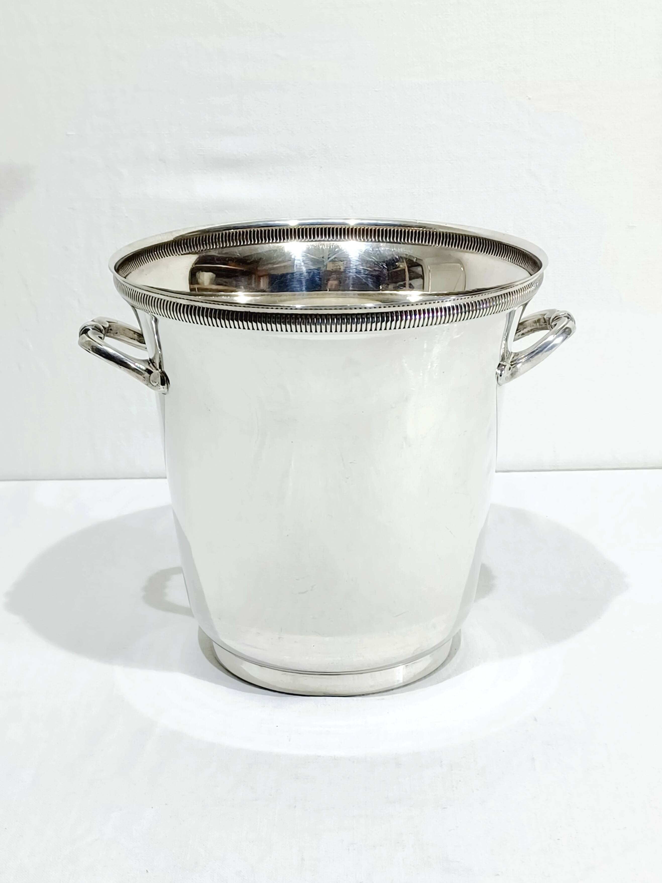 Silver-plated champagne bucket with fluting