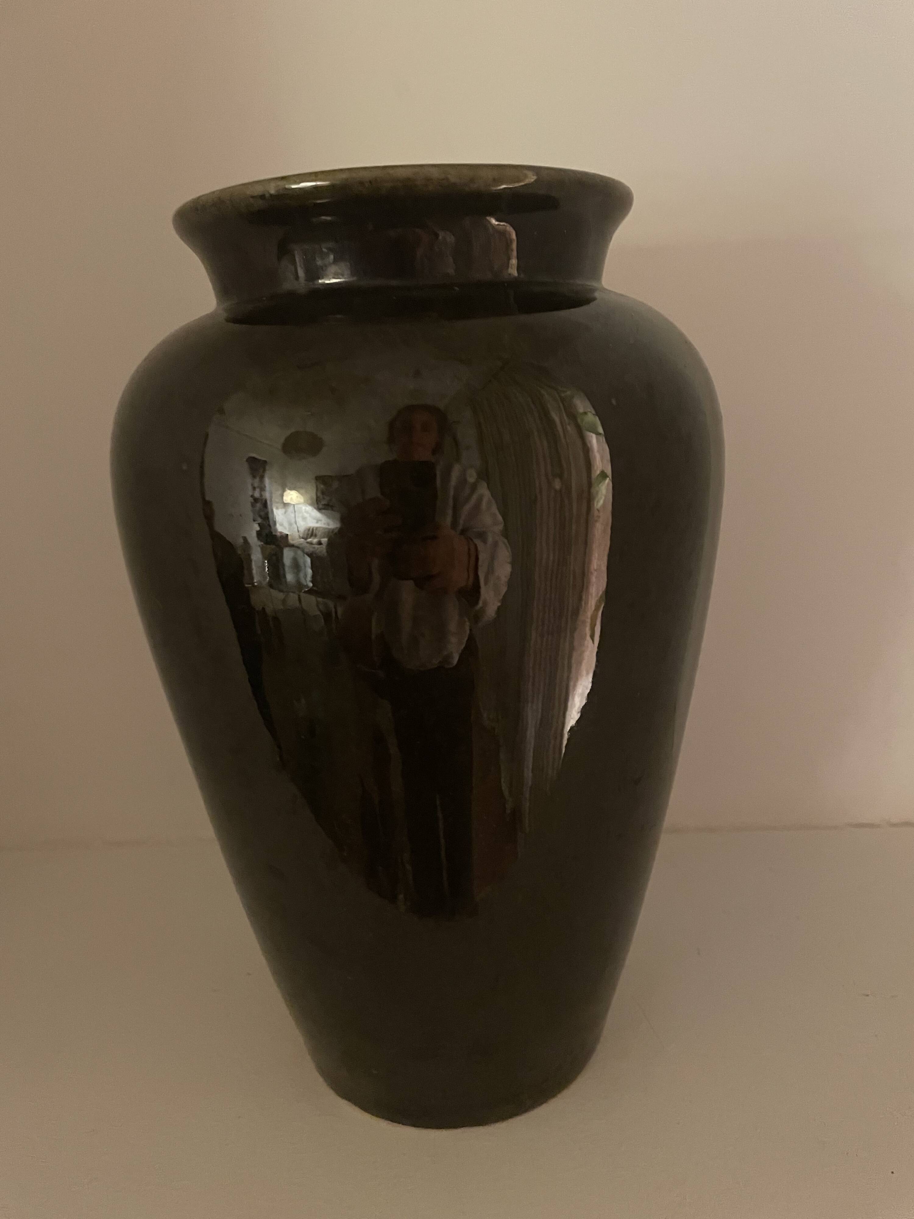 Set of 18 decorative items