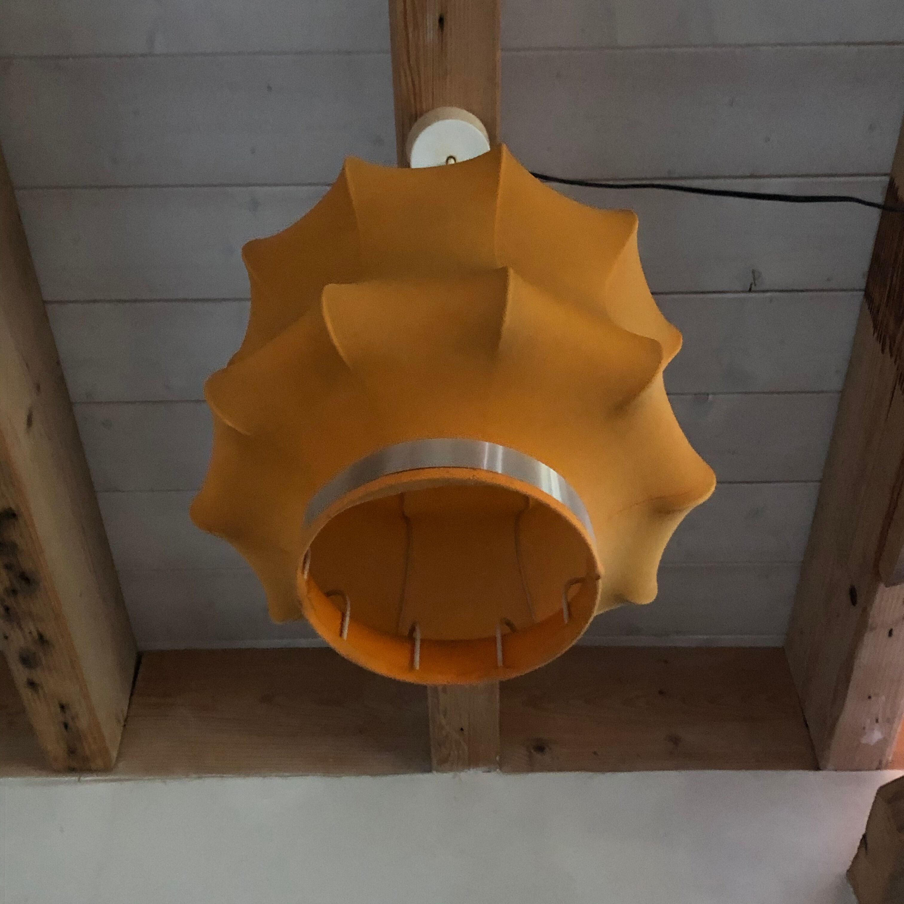 Vintage hanging