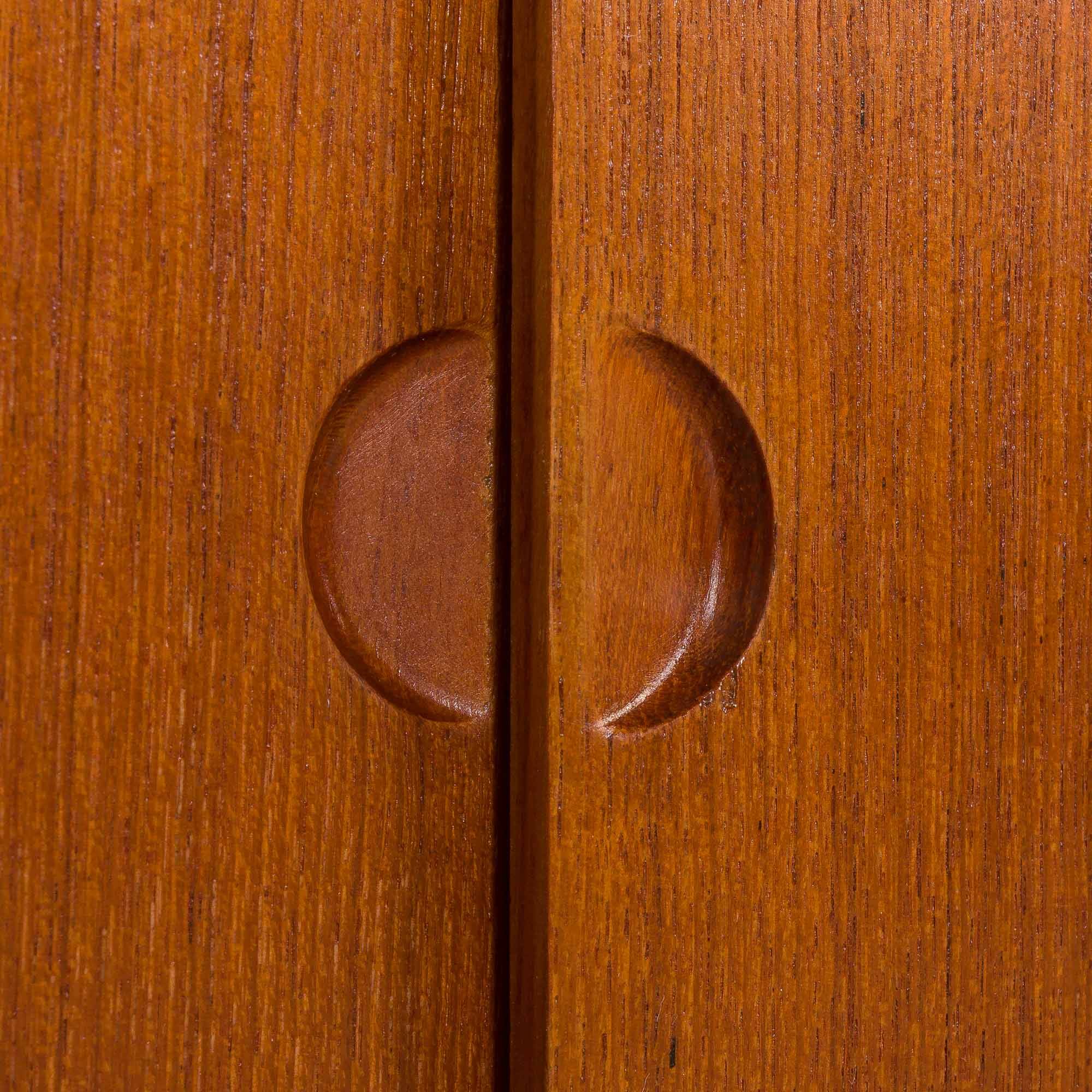 Poul Cadovius extra-large teak wall unit for Cado, 1960s.