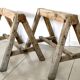 Table basse sur tréteaux anciens en bois