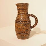 Grand pichet en céramique de Huguette Bessone