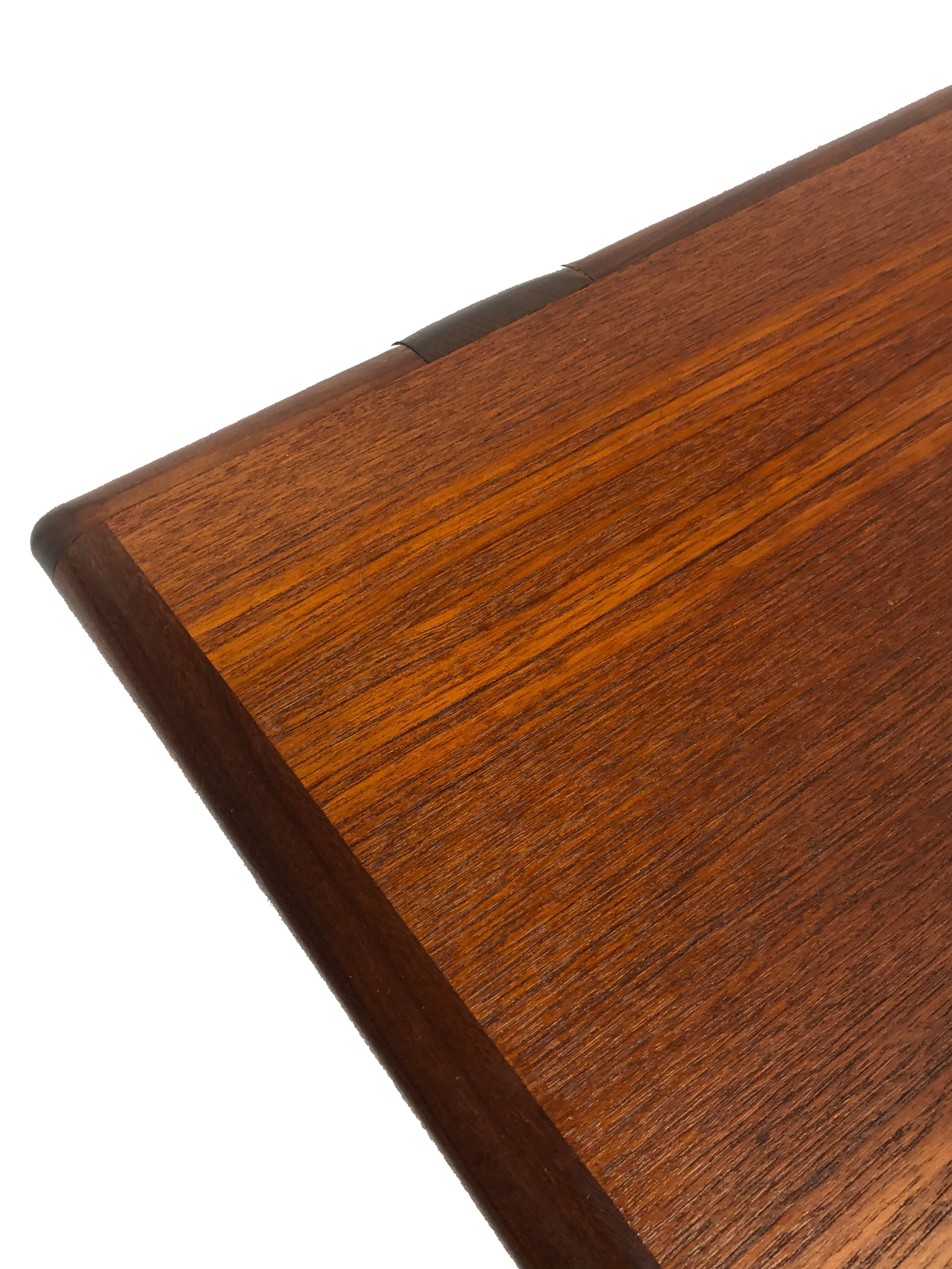 Table à manger vintage Topform en teck massif extensible 1960