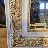 Miroir patiné beige et doré avec un ange