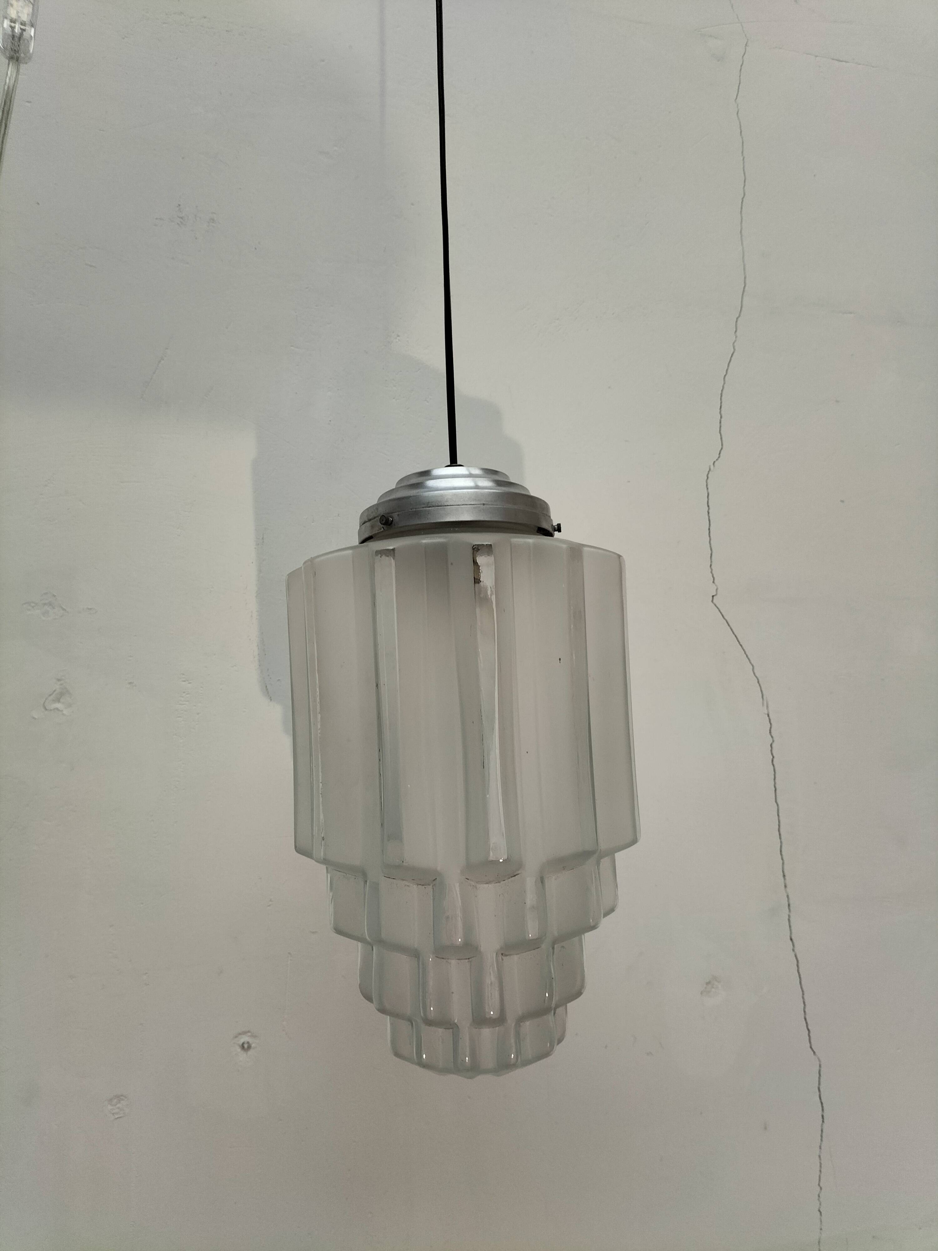 Art deco skycraper pendant lights