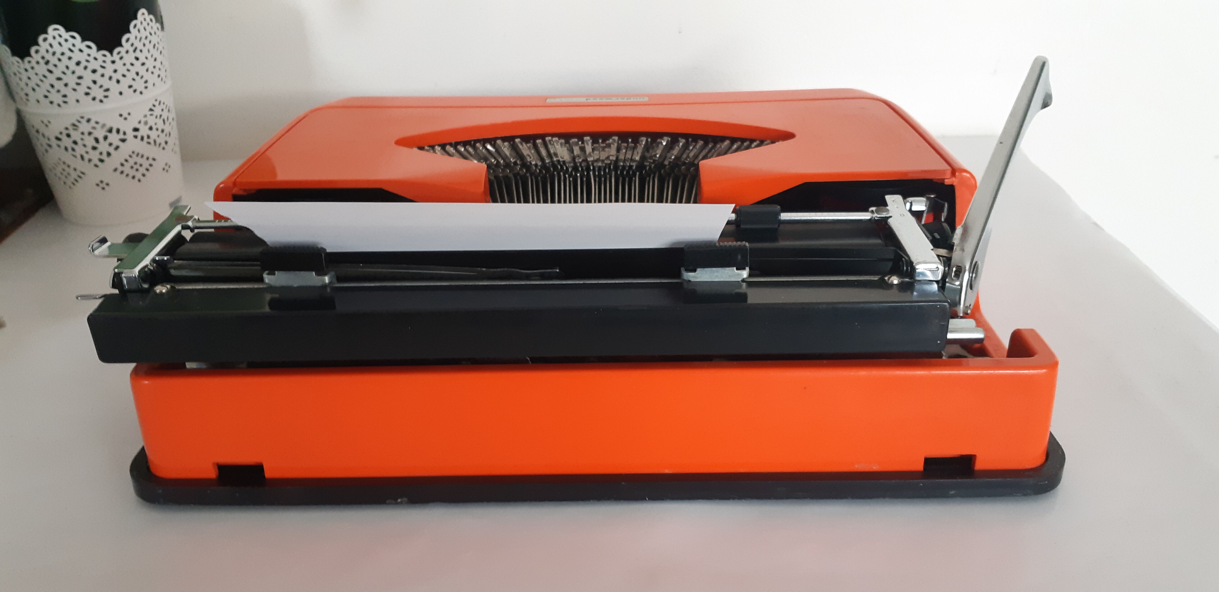 Red typewriter, functional