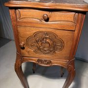 Pair of antique bedside tables with marble top and ceramic niche