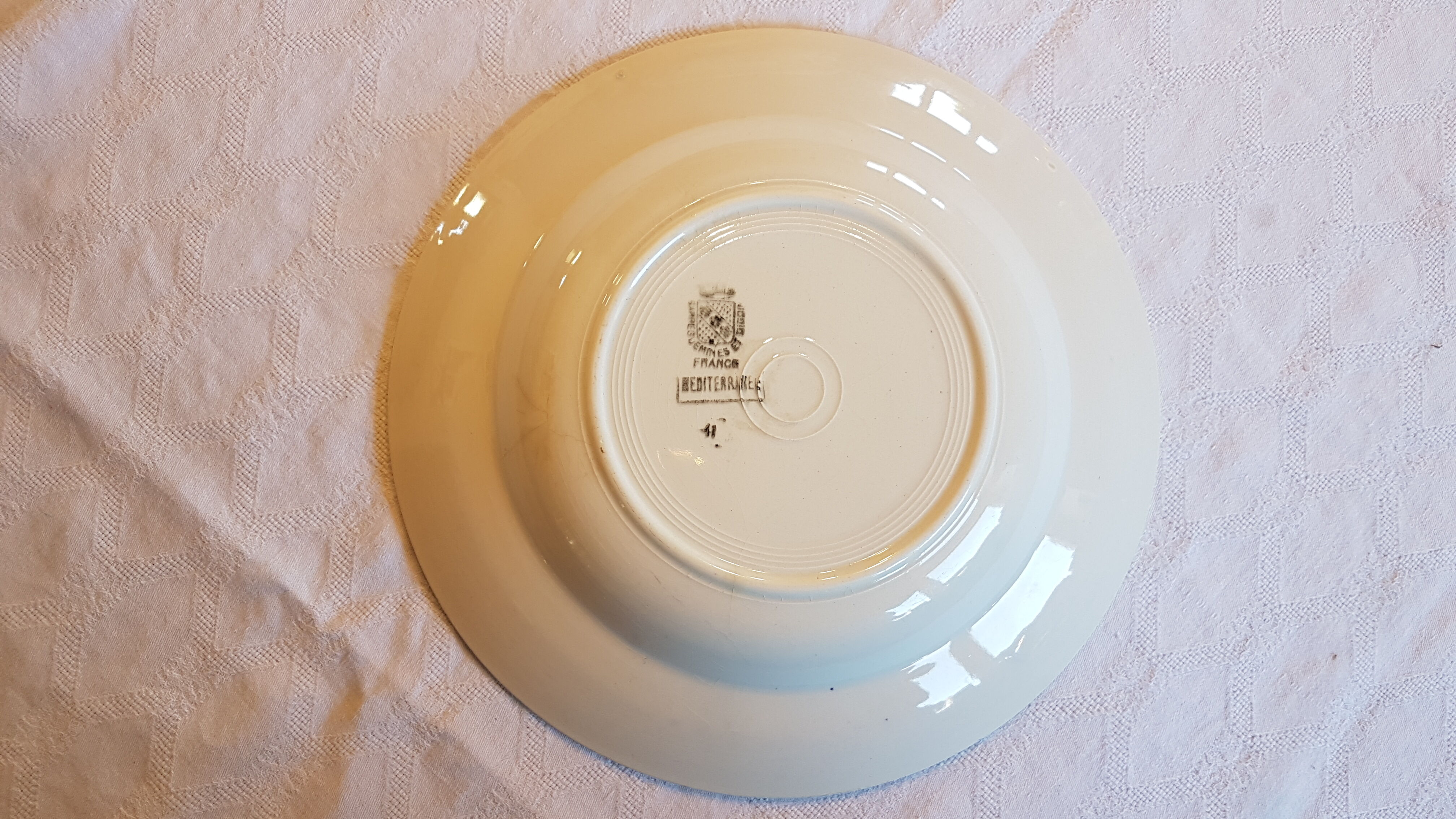 Digoin earthenware hollow plate