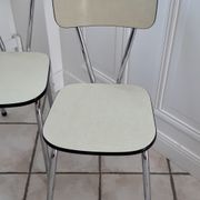 Lot de 3 chaises jaunes pâles en Formica années 70