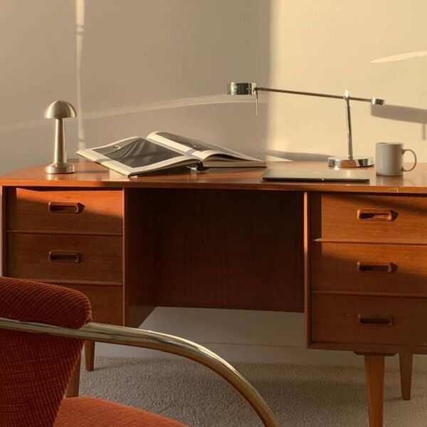 Bureau danois en bois de teck vintage double face