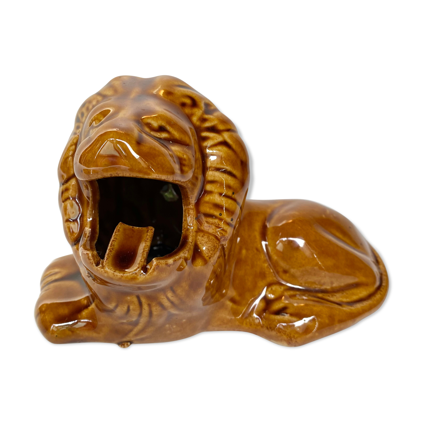 Lion advertising ashtray