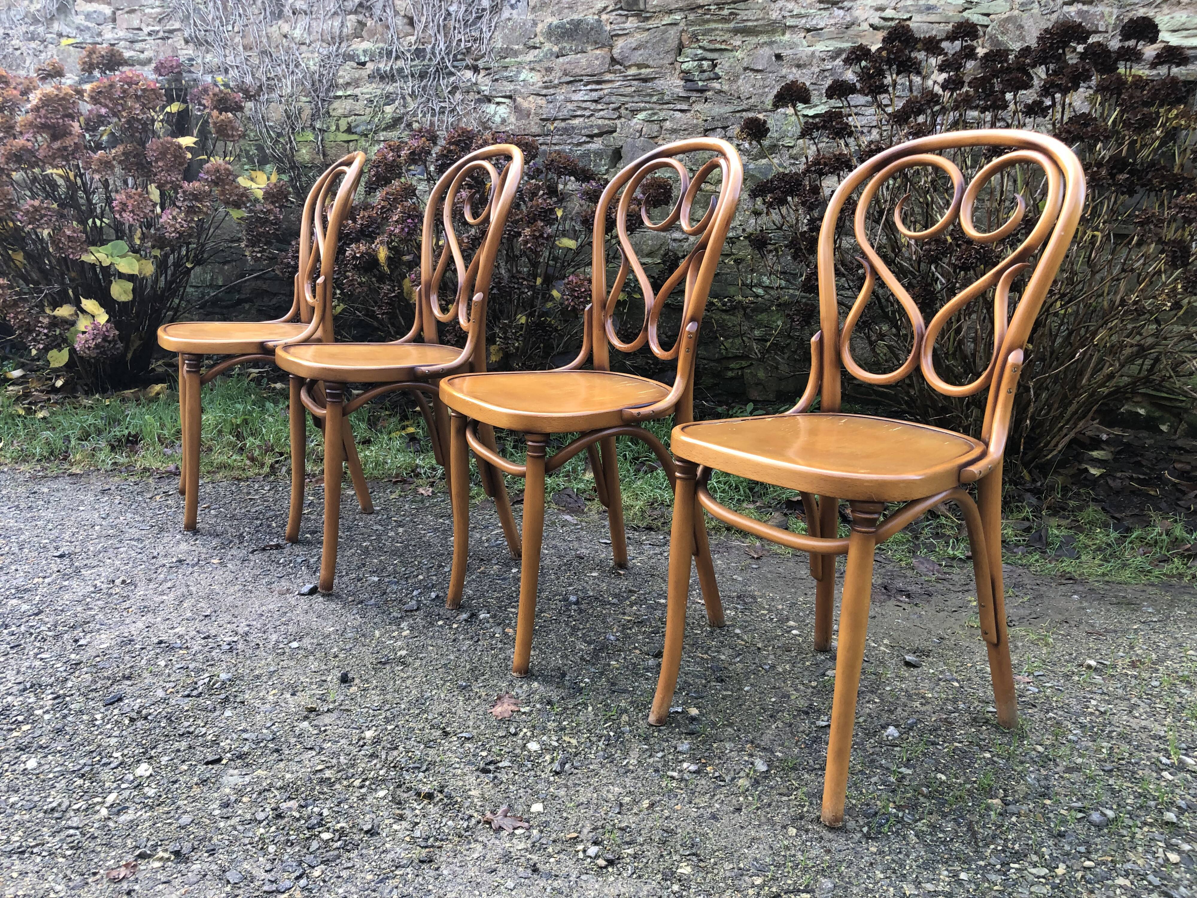 4 Thonet style bentwood chairs in beech.