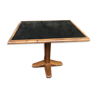 Bistro table