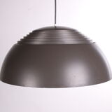Suspension Royal AJ d'Arne Jacobsen