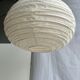 Suspension en rotin et lin naturel japonisante en forme de goutte