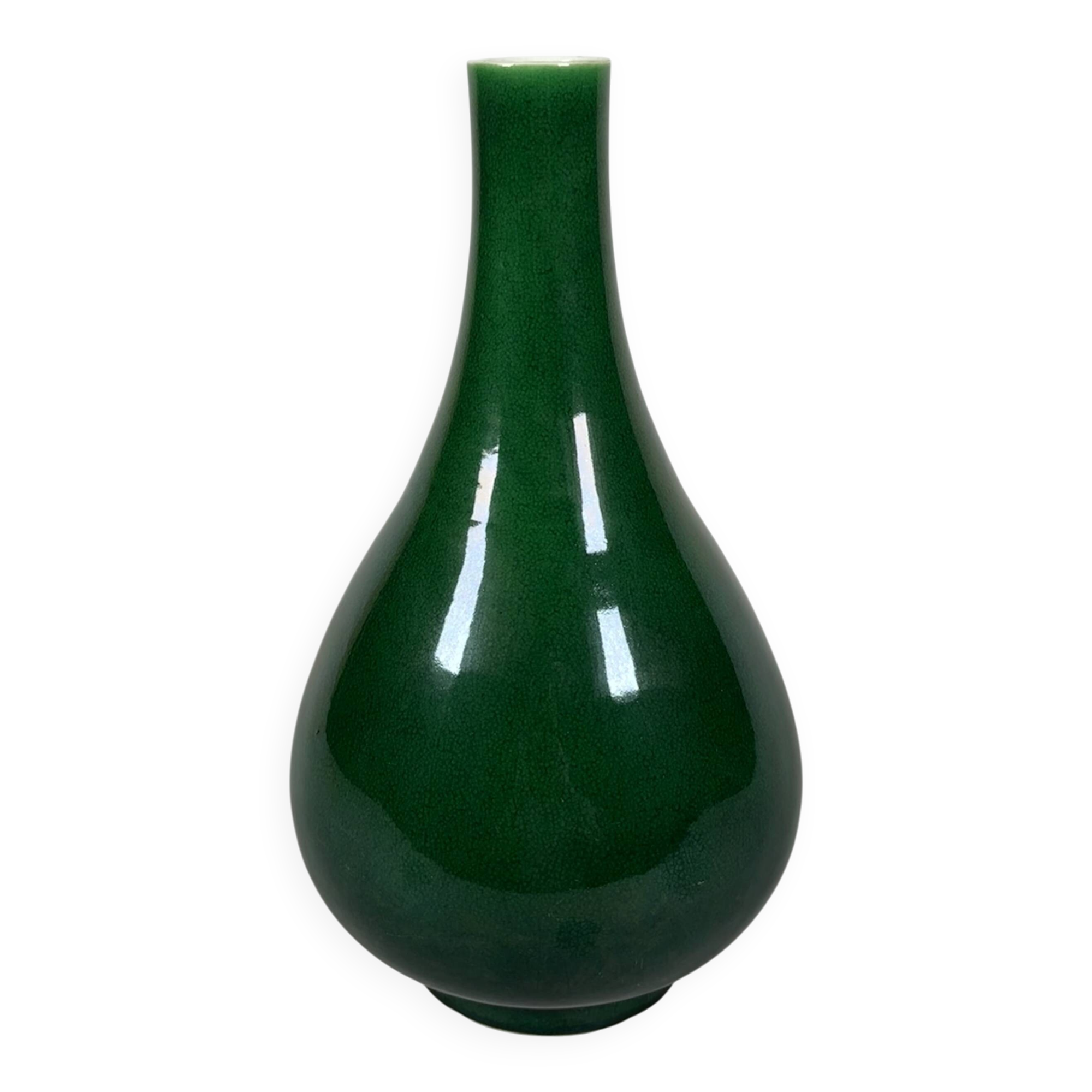Monochrome green porcelain vase Kangxi (1662-1722) China 18th century
