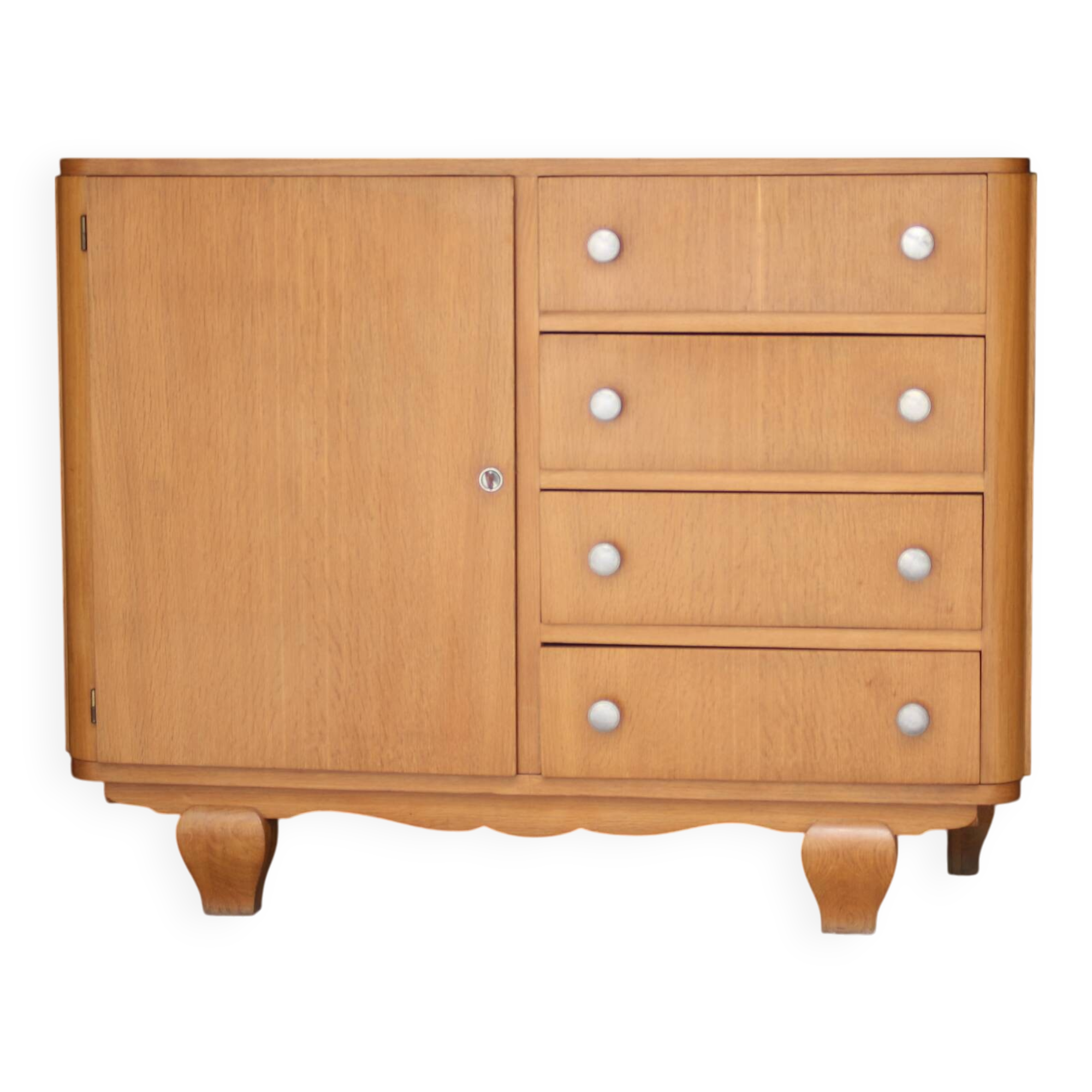 Art Deco oak chest of drawers (1950s/1960s). Very good condition.