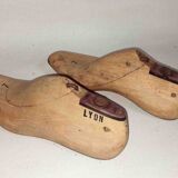 Shoe last - adult shoe trees 1930s