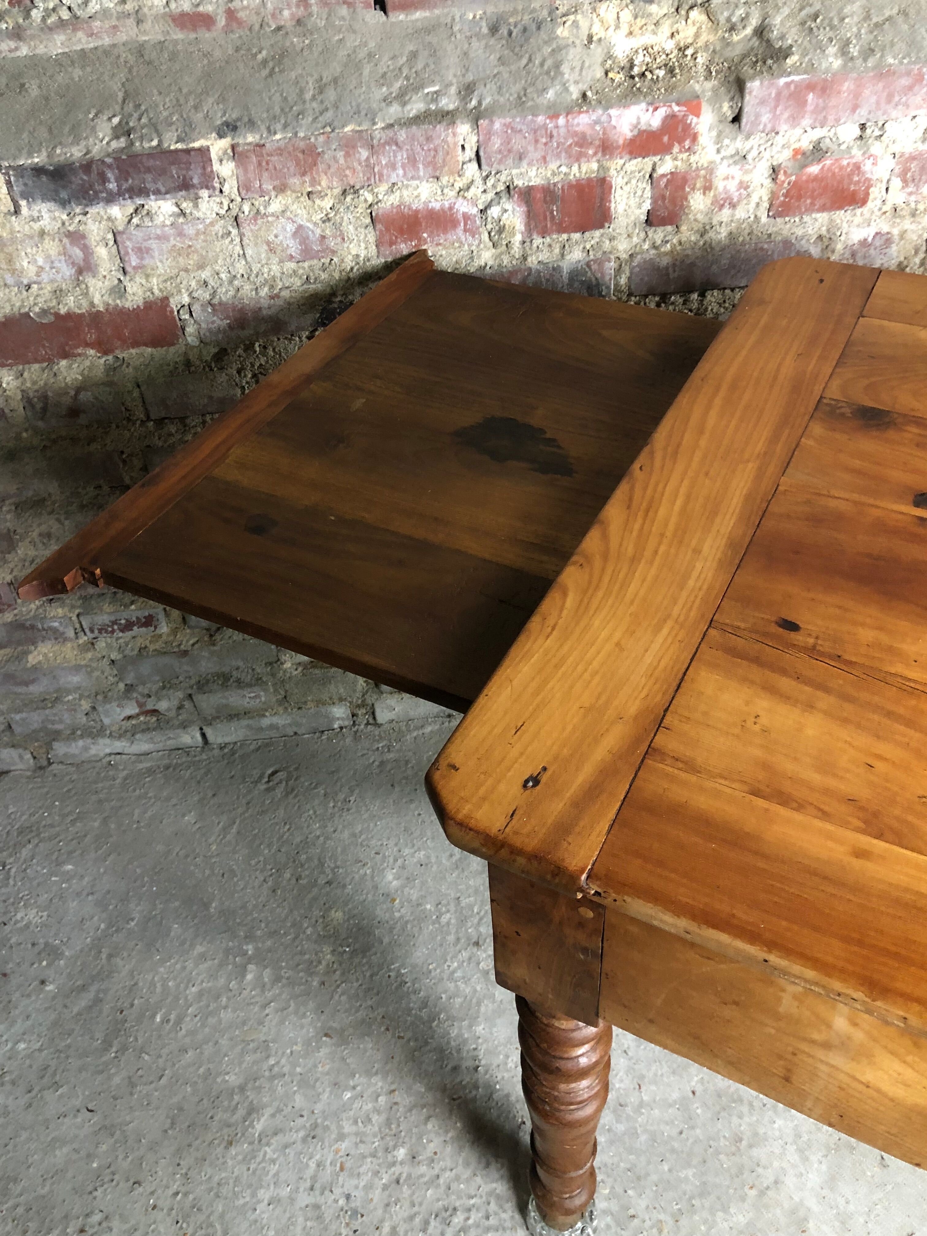 Table de ferme en merisier fin XIX eme