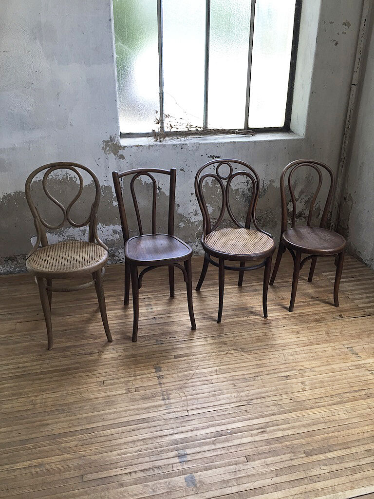 Lot 4 bistro chairs Thonet No.19, 20 & 208