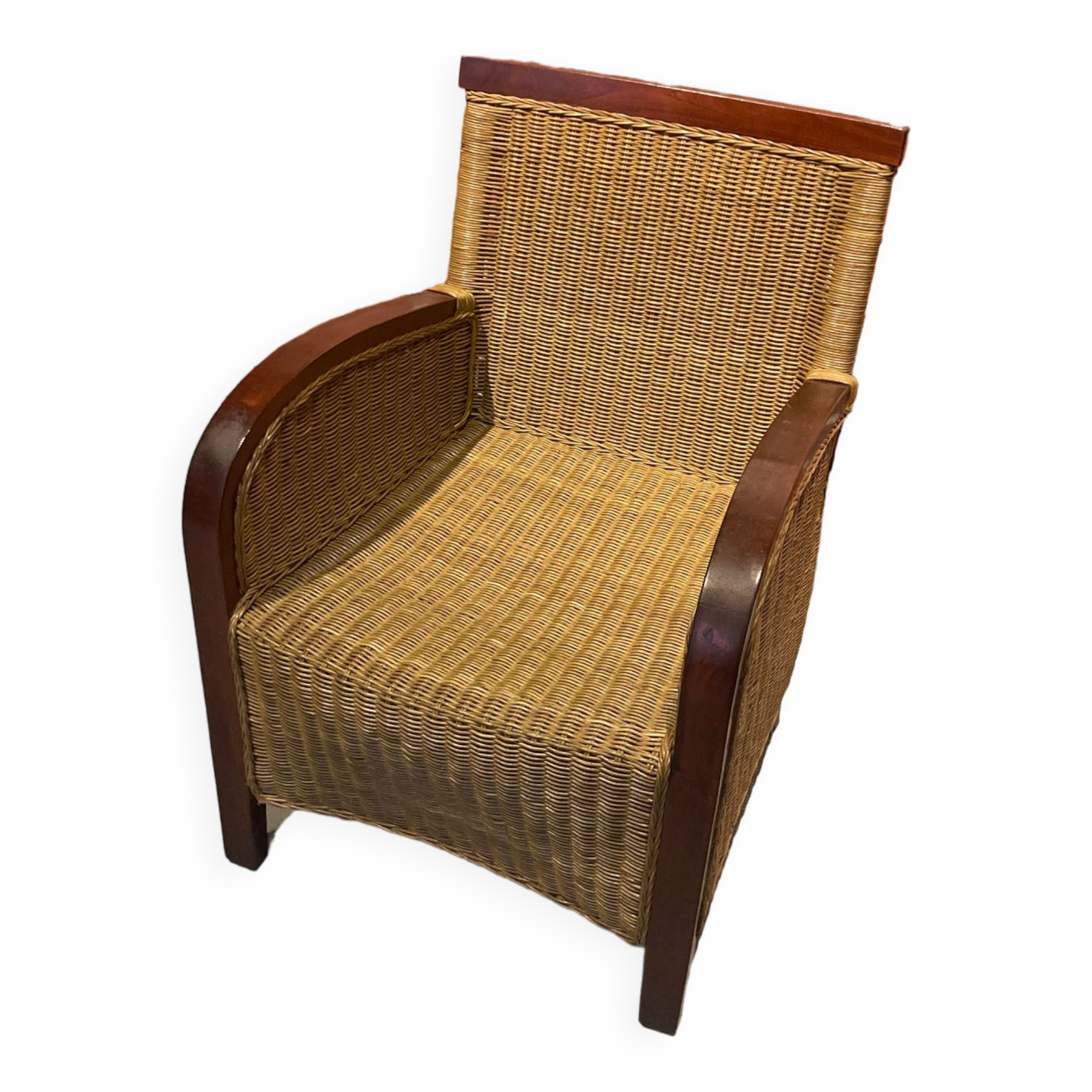 Fauteuil en rotin marron et doré